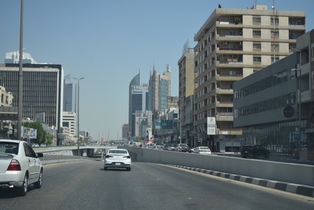 أفضل المولات والتسوق في مدينة الخبر: دليلك الشامل لأروع وجهات التسوق