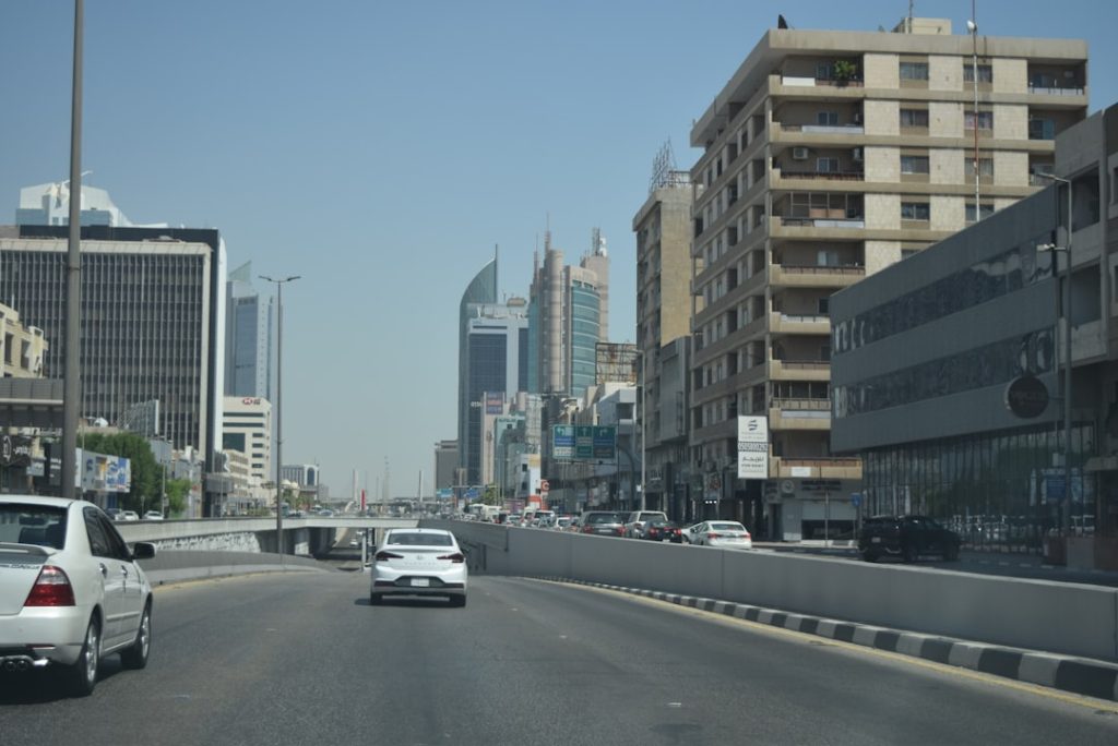 الشارع التجاري في الخبر