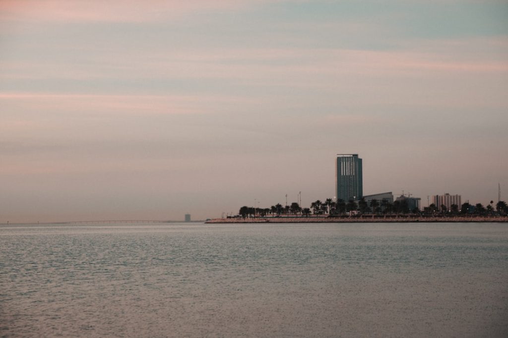 معرض الكورنيش الثقافي المفتوح